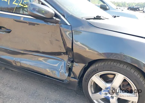 2016 Acura Ilx Premium A-Spec Packages/Technology Plus A-Spec Packages из США, поврежденный, VIN 19UDE2F89GA014545